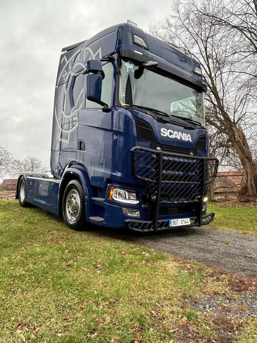 Tahač Scania S 500