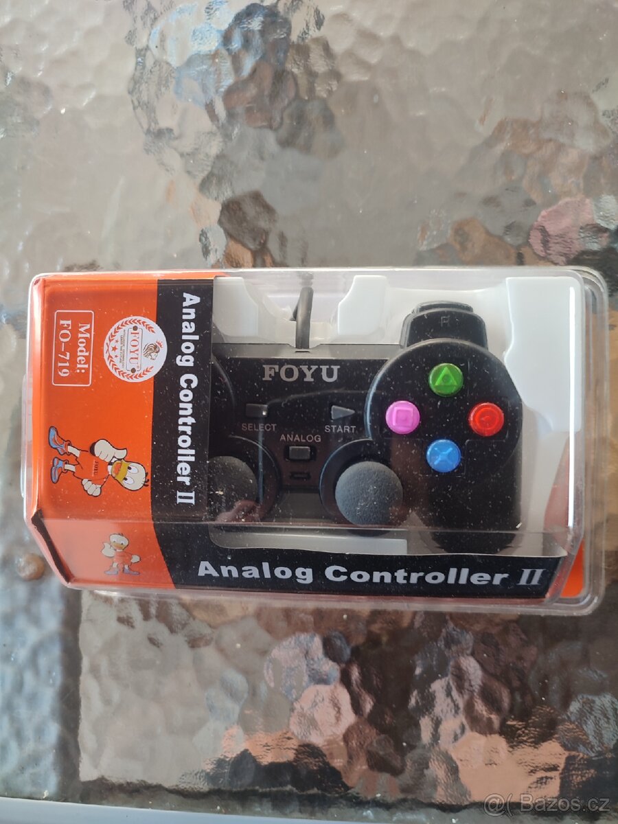 Analogovy herni ovladac