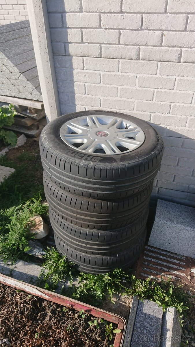 Prodám letní kola FIAT Multipla aj.