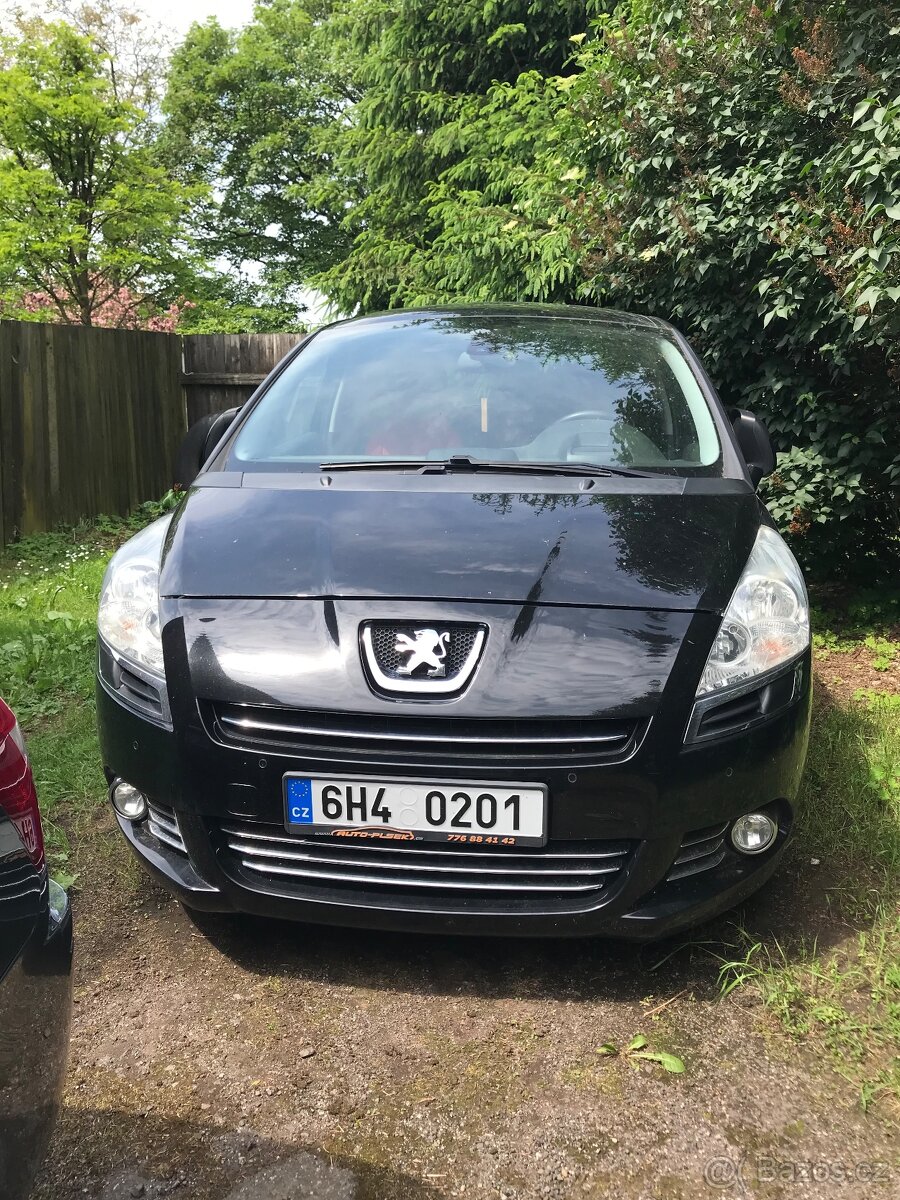 Peugeot 5008, 2.0 HDi/110kW 7Míst,PANORAMA, FAMIL PLUS