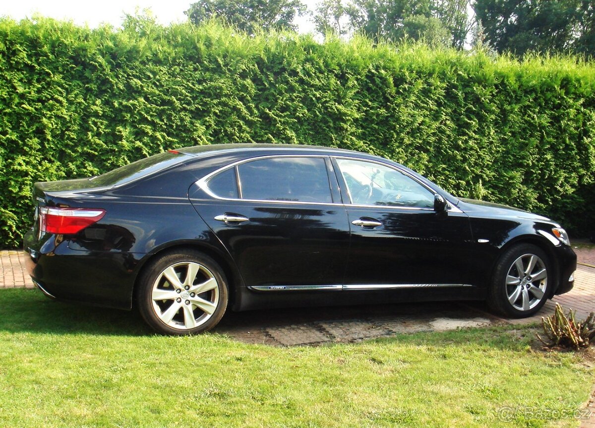 Lexus LS600hl benzin/hybrid