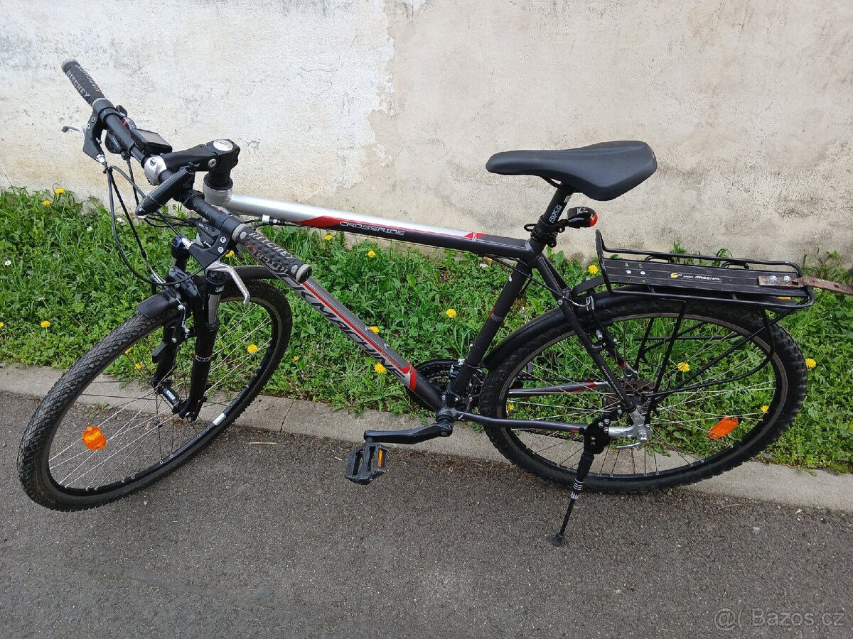Pánské trekingové kolo Rock Machine 350 Crossride