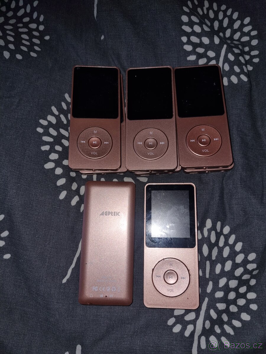 Agptek A02 8 GB mp3 přehrávač, 70 hodin přehrávání, podporuj