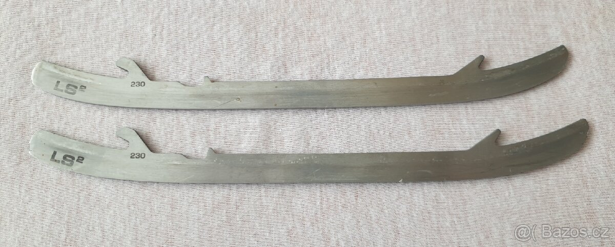 Bauer - nahradni noze, vel.230
