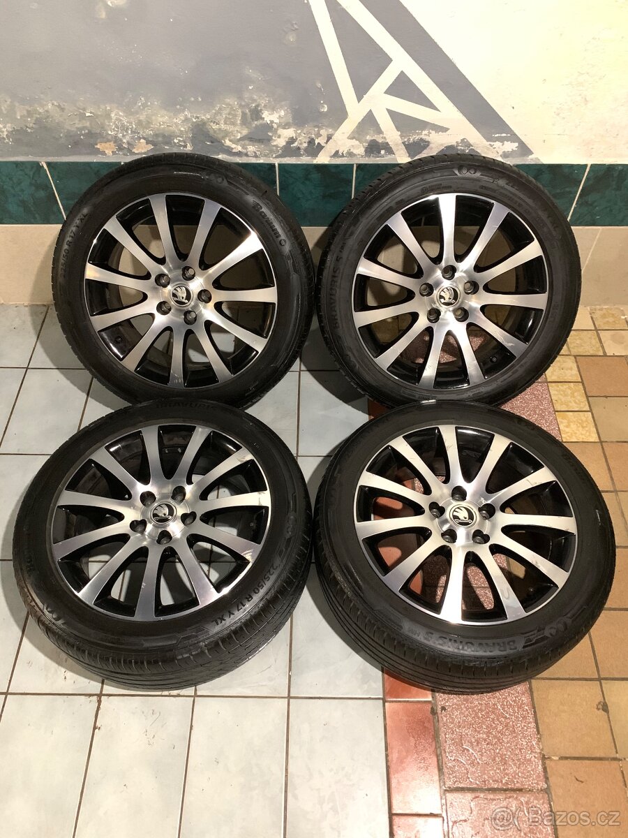 Alu kola Škoda R17 5X112 LETNÍ PNEU 225/50 R17 ANNAPURNA