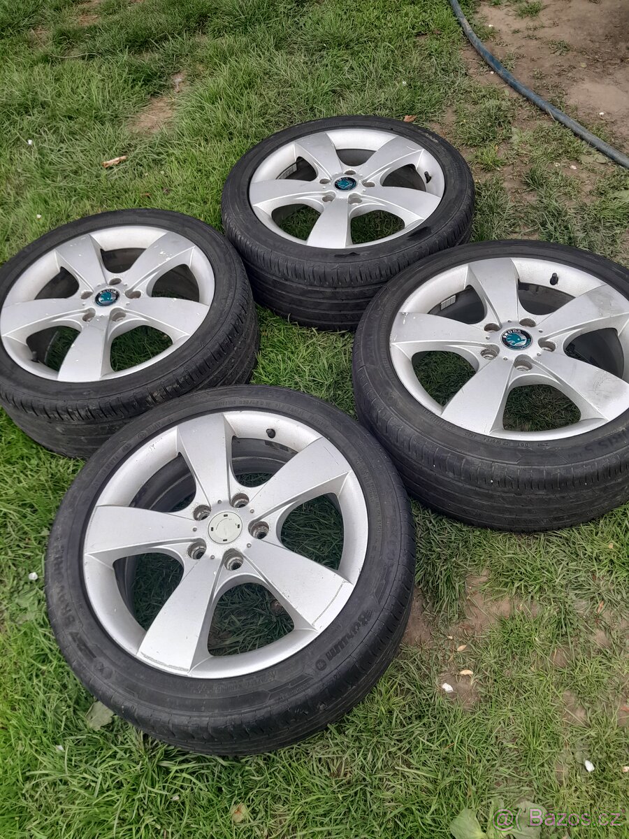 Prodej pneu škoda Octavia