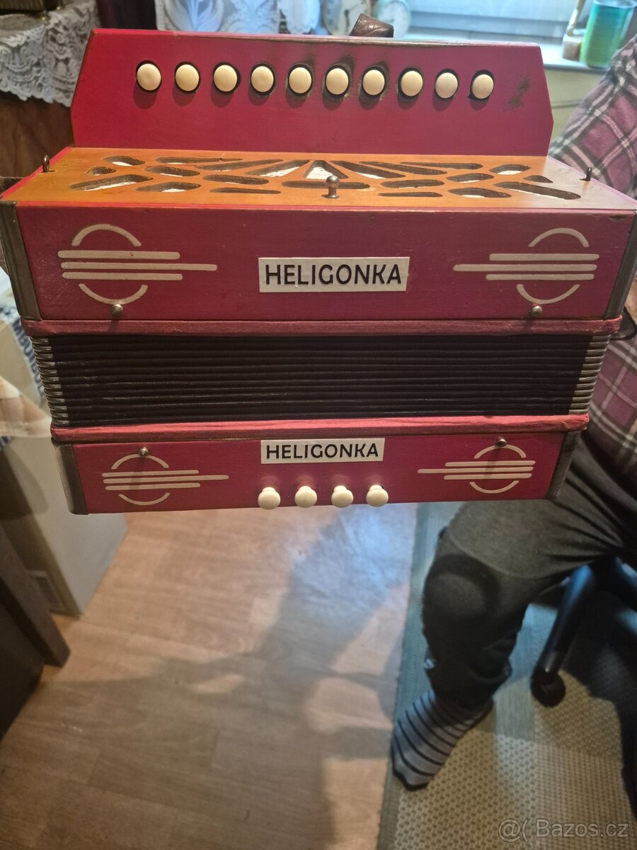 Mala detska heligonka