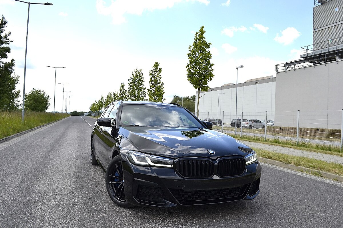 BMW 5 Touring 530d xDrive Mpaket Laser display key panorama