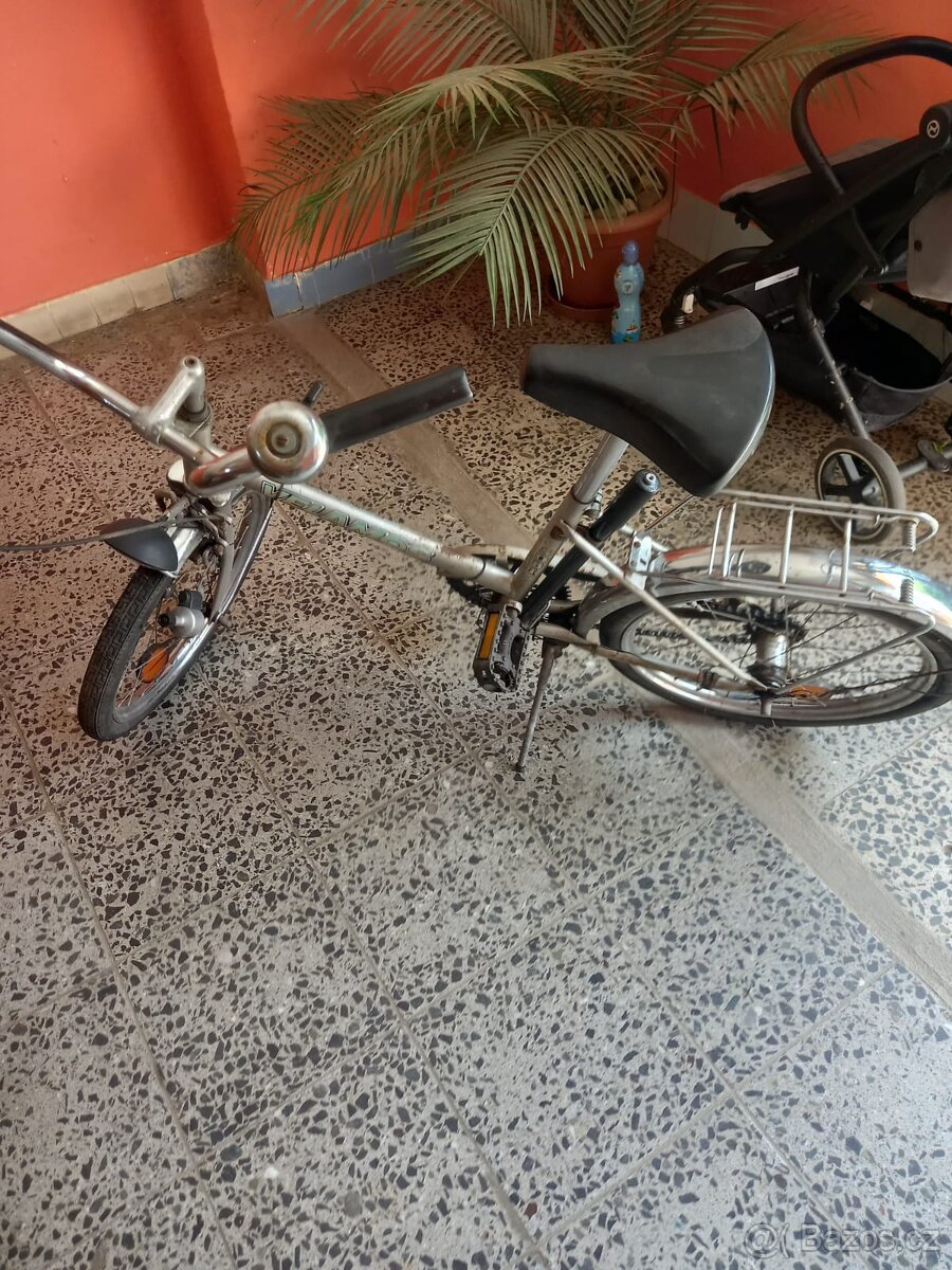PRODÁM