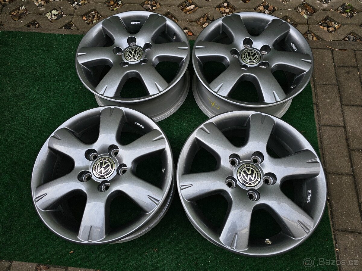ALU disky kola VW T5 T6 R16 5x120 ET51 6,5J 7H0