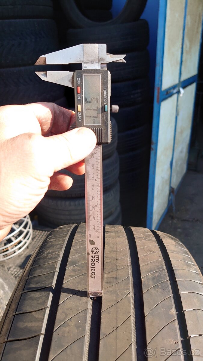Letní pneu 235/55r18
