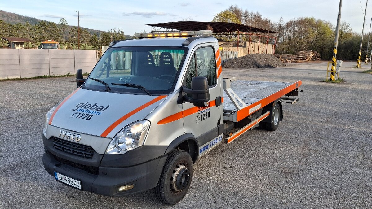 Odtahovka iveco daily plošina