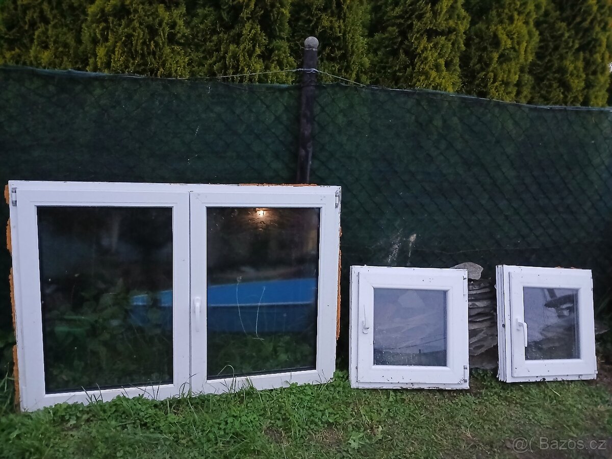 Prodám plastová okna 140x100, 60x60