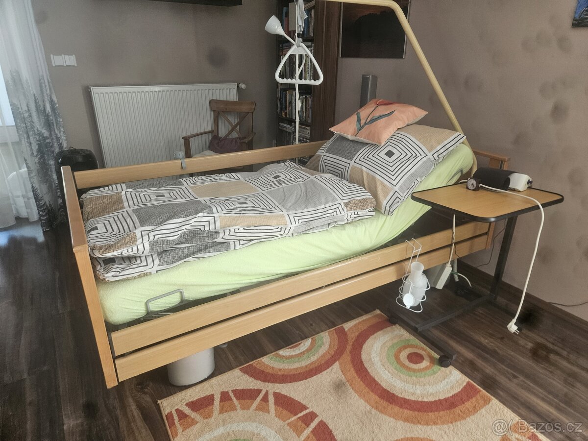 Polohovatelná elektrická