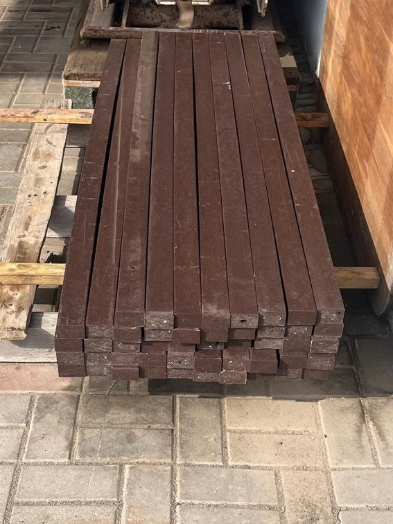 Plotovka plast 5 x 3 cm, délka 1,5 m