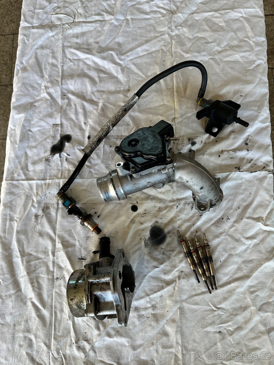 Díly motoru z Renault Kangoo 1.5 HDI 66kW K9K