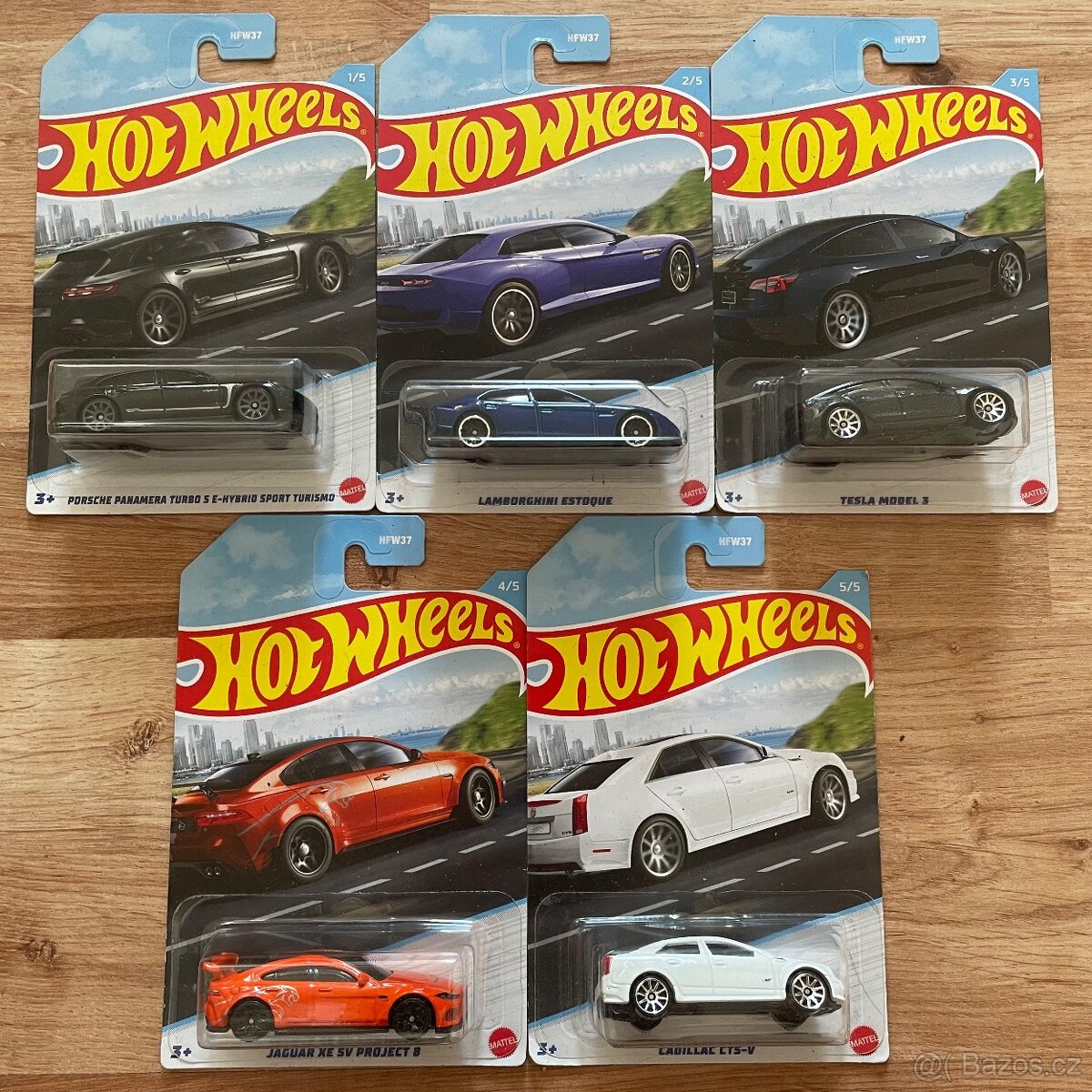 HotWheels sada Luxury Sedans
