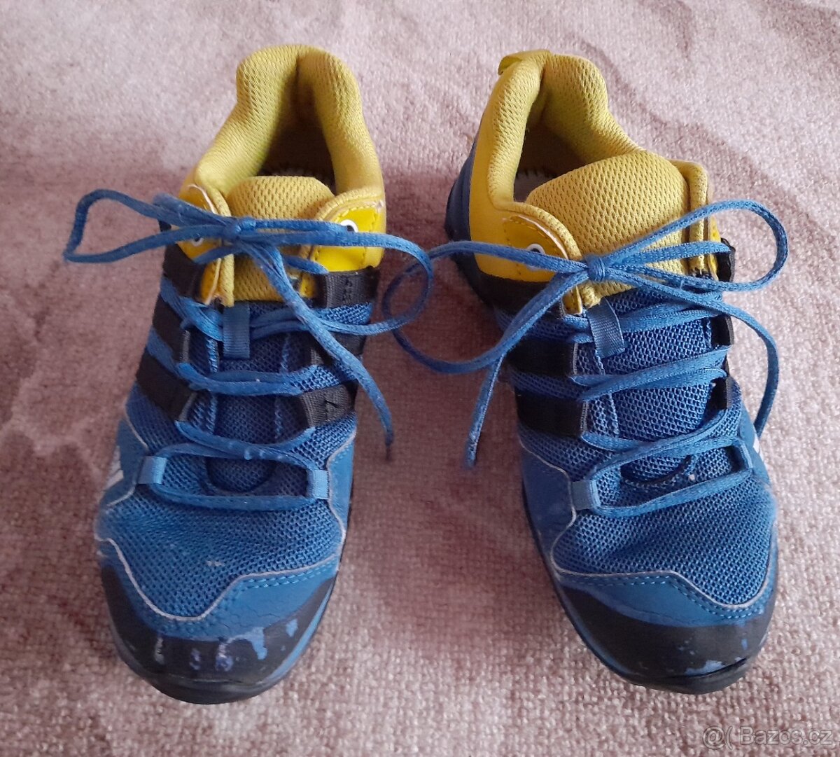 2× dětské boty vel. 31, 32.