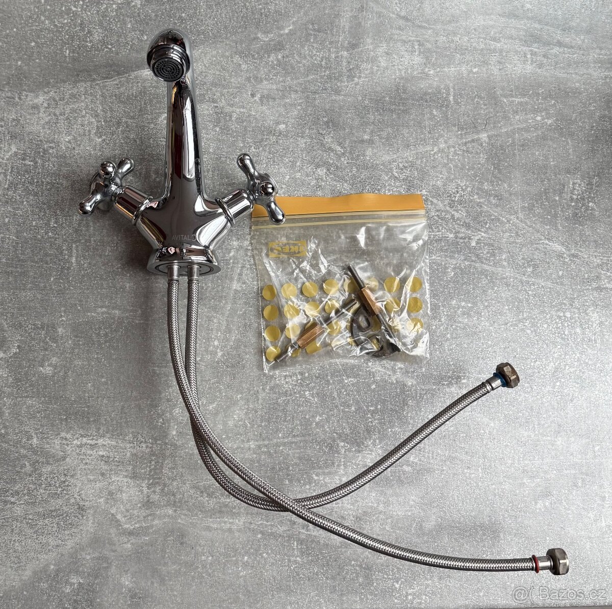 Retro umyvadlová baterie