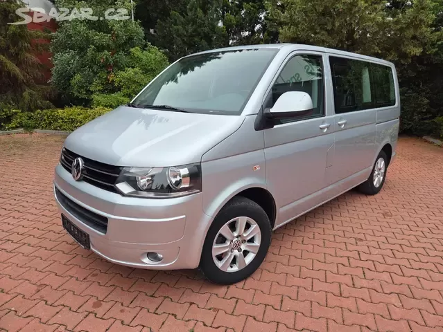 Multivan T5 2.0TDI 103kW Comfort,1.maj,2xšoupačky,navi