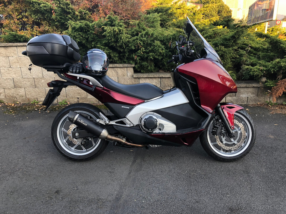 HONDA Integra NC 700D