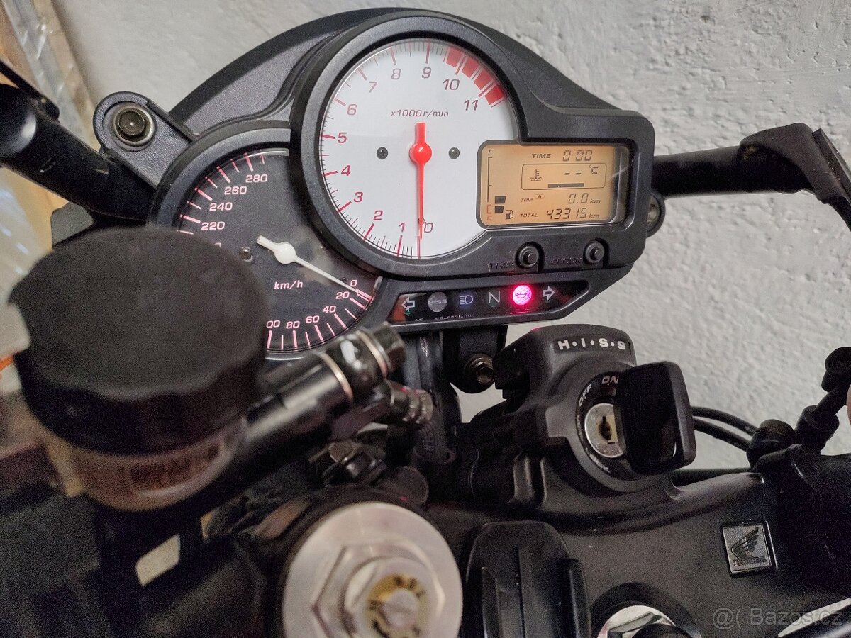 Budíky Honda VTR 1000f