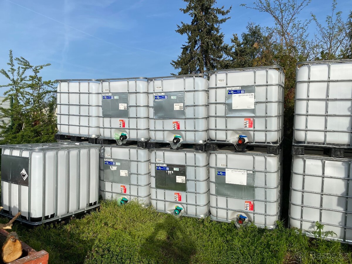 IBC nádrž 1000L