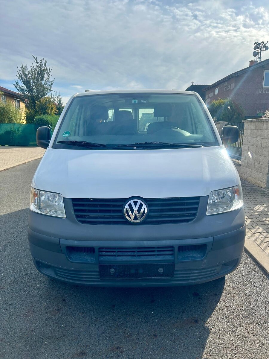 VW TRANSPORTER T5 1.9TDI 62KW TAŽNÝ BEZ KOROZE