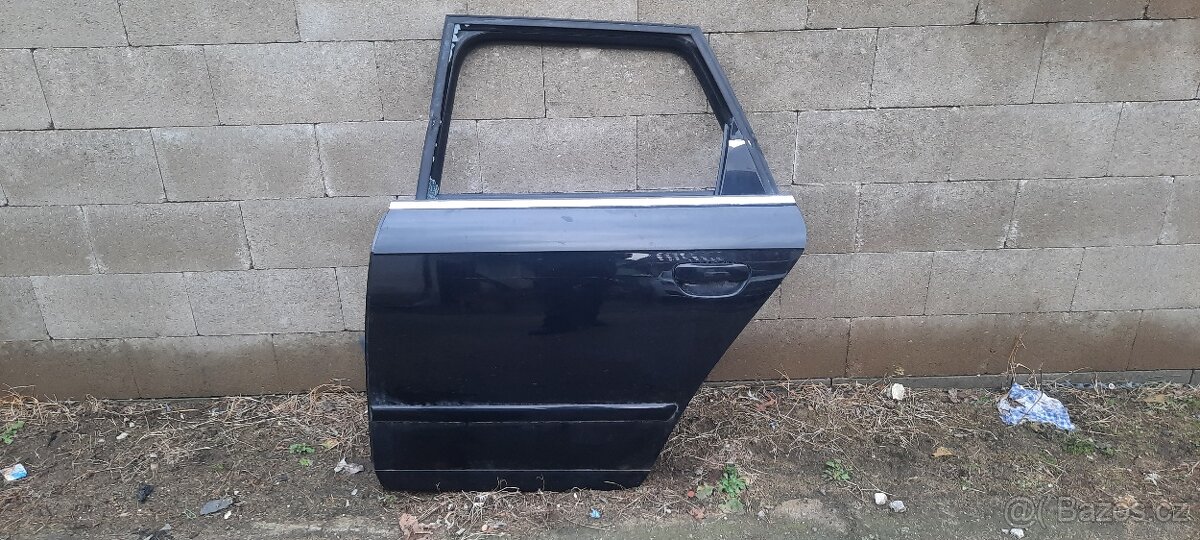 Leve zadni dvere audi a4 8e b7 lz9y