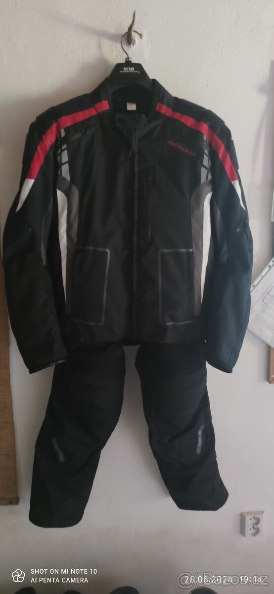 Pánský textilní oblek na moto
