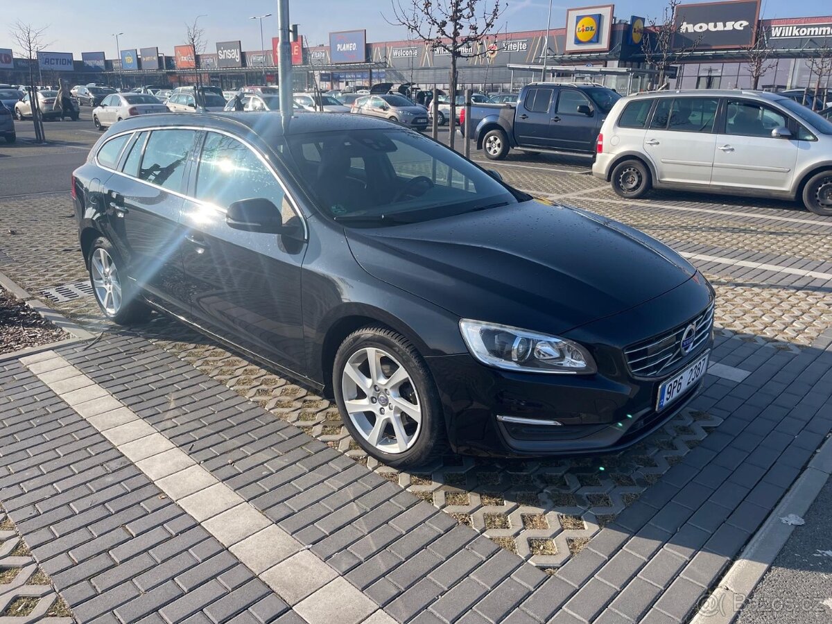 Volvo V60 D3. Automat
