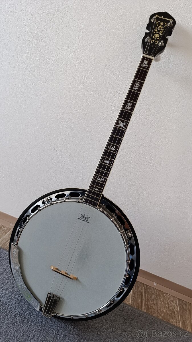 Banjo tenorové