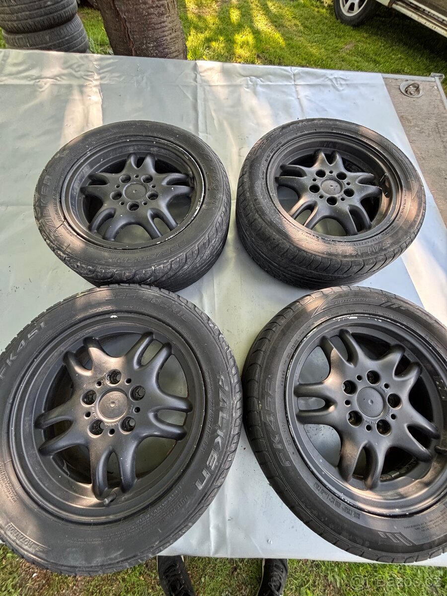 BMW 5x120 r16 matt black