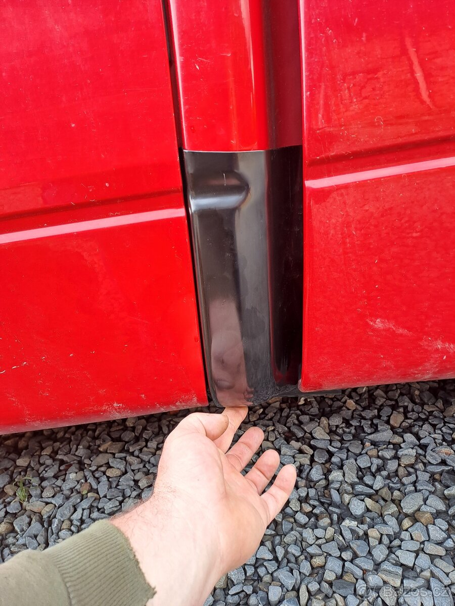 ford f 150 , kovové rohy, prahy ford f-150