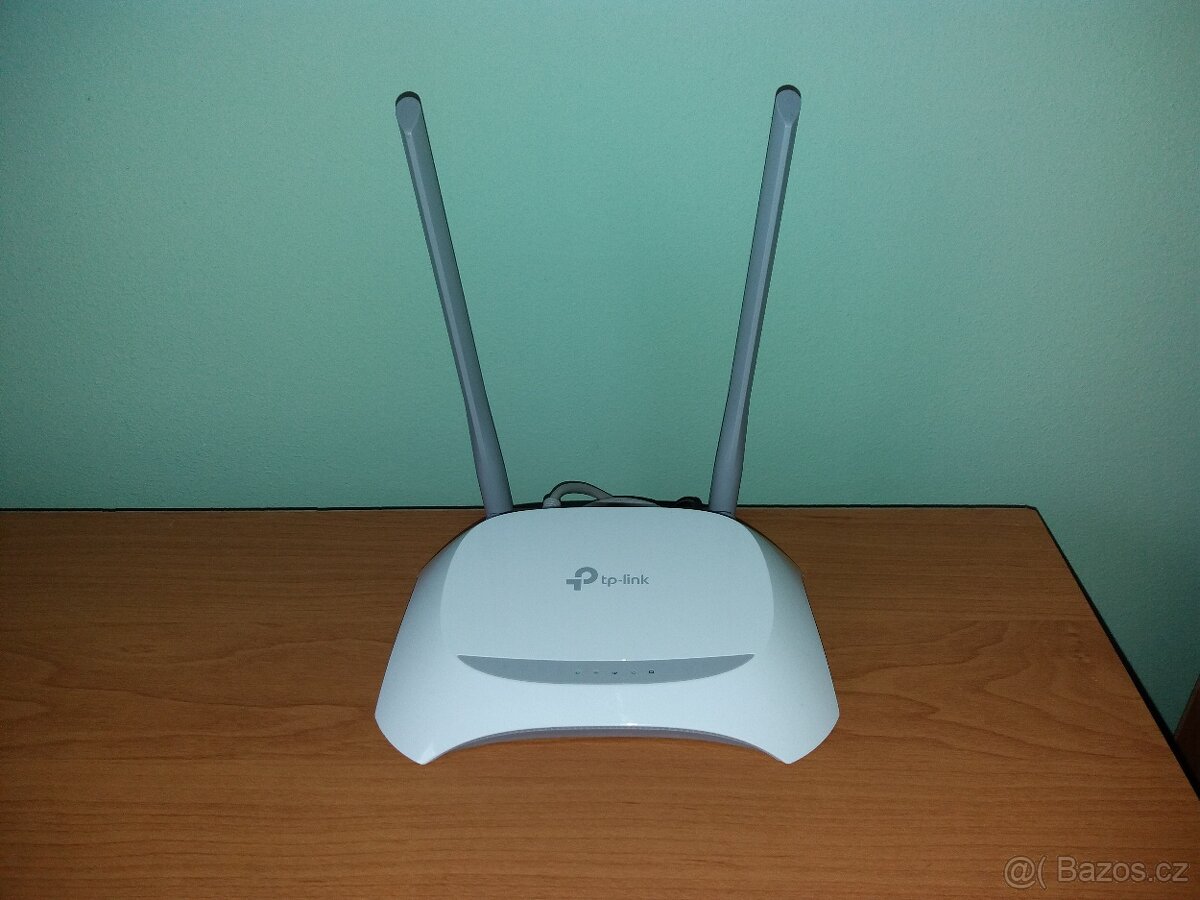 Router tp-link TL-WR840N