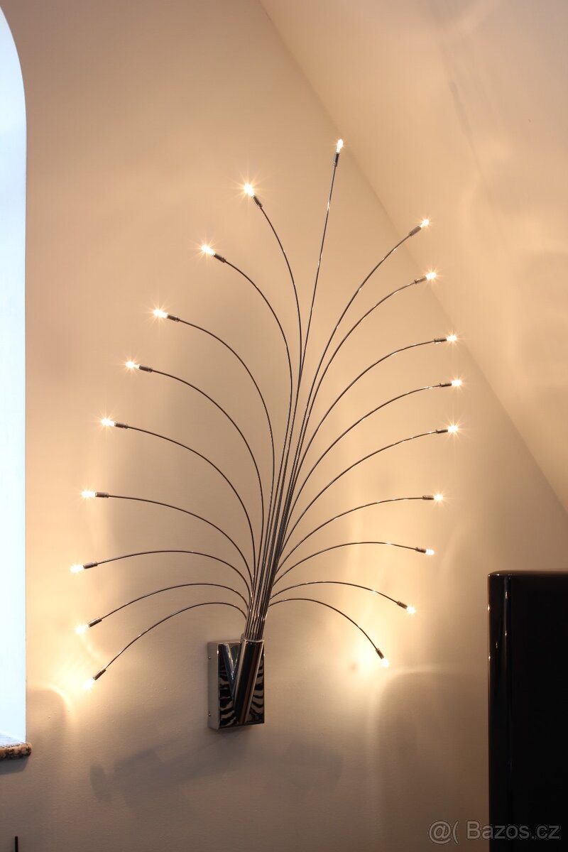 Osvětlení/lampa na zeď