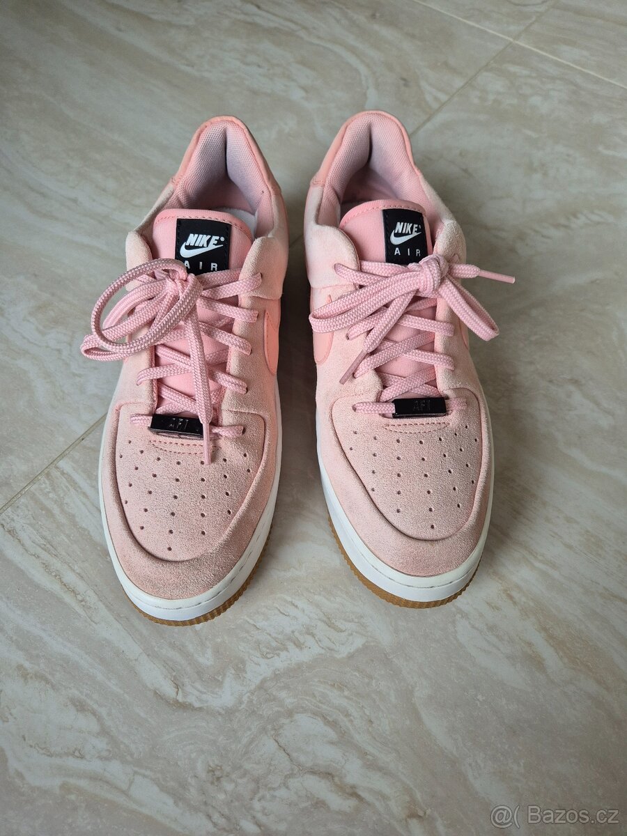 Nike Air tenisky vel. 39
