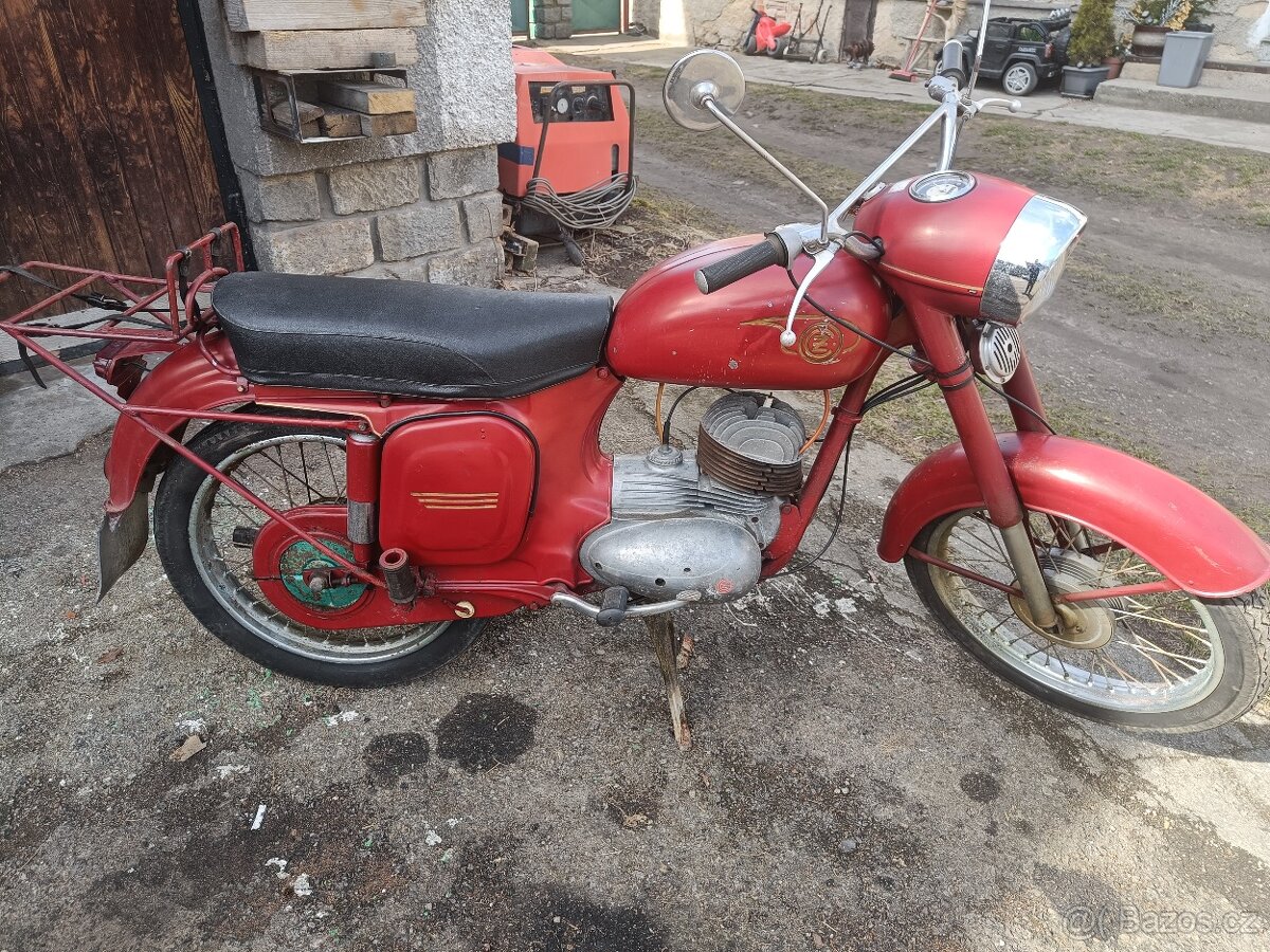 ČZ 125 sport