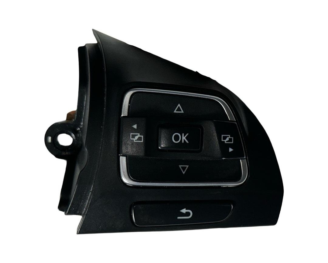 Pravé multifunkční tlačítko 5C0959538B VW Touran 1T3 2012