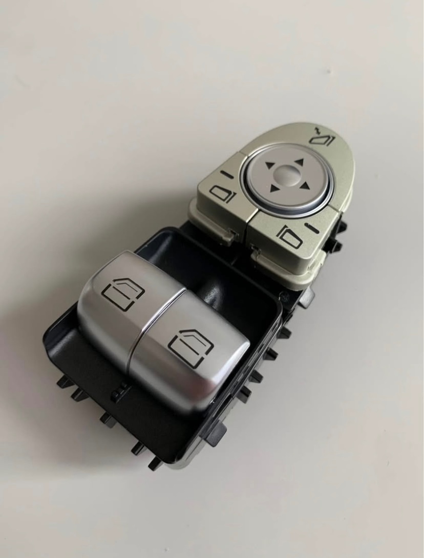 NOVÝ spínač ovládání skel a zrcátek Mercedes W205 C205 W447