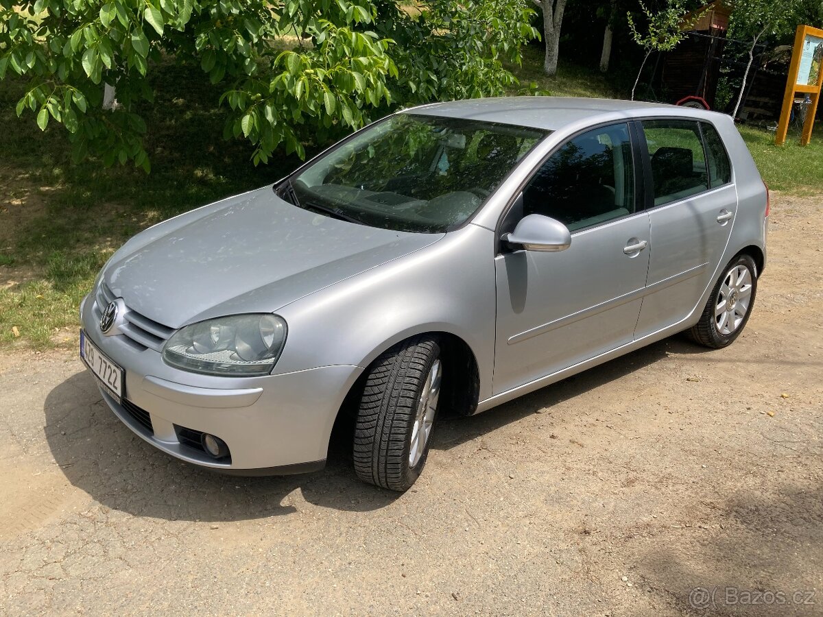 Golf 5, 1.6 FSi, 85 kW