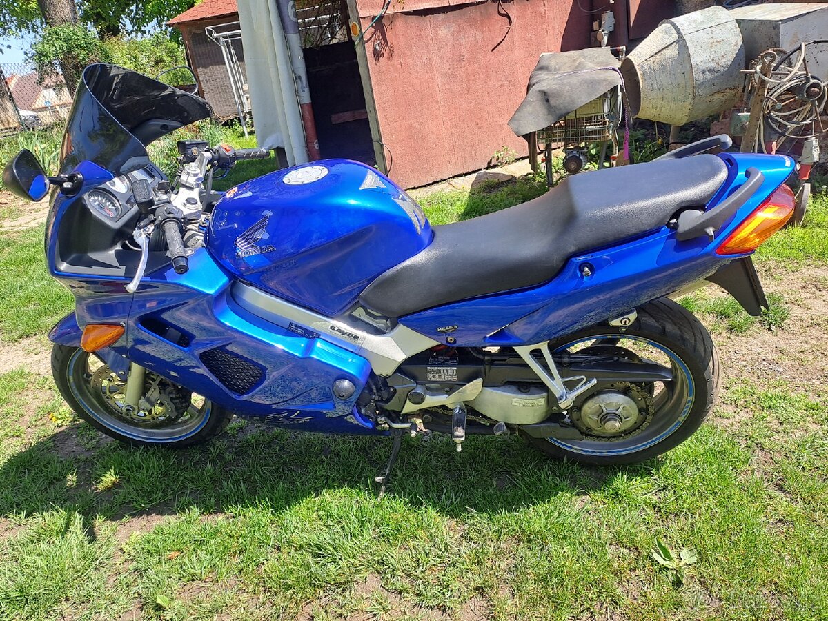Honda VFR 800 Fi