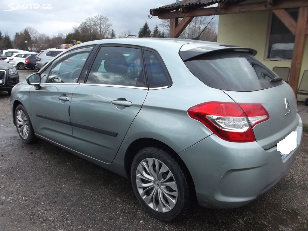 Citroën C4 1,6 Vti CITROËN C4 (2013) - jeden majitel