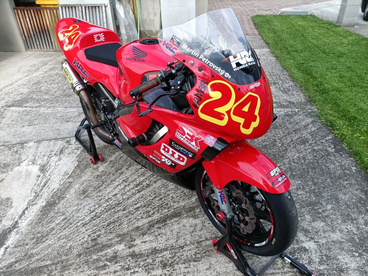 Okruhovka Honda CBR 600 f4