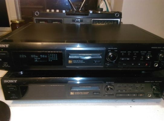 PRODÁM MINIDISC DECK MDS-JE500