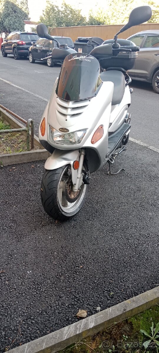 Skútr Pegasus TGB sport 125ccm / 6.4kw