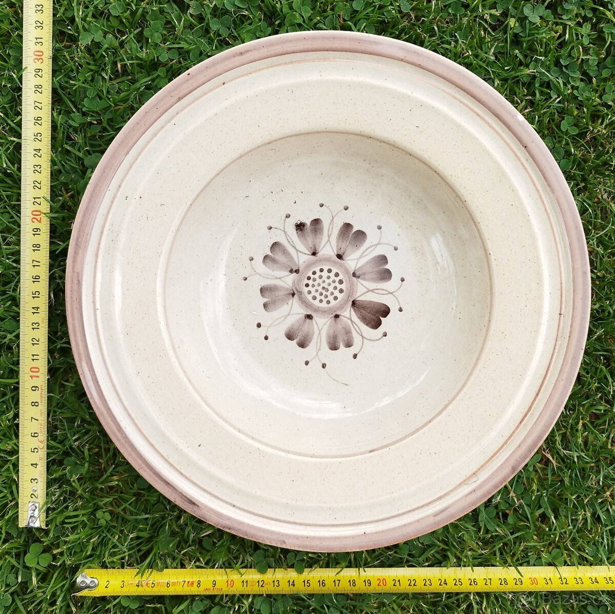 Hrdějovická keramika - HNĚDÝ KVĚT, PROUŽKY na zavěšení