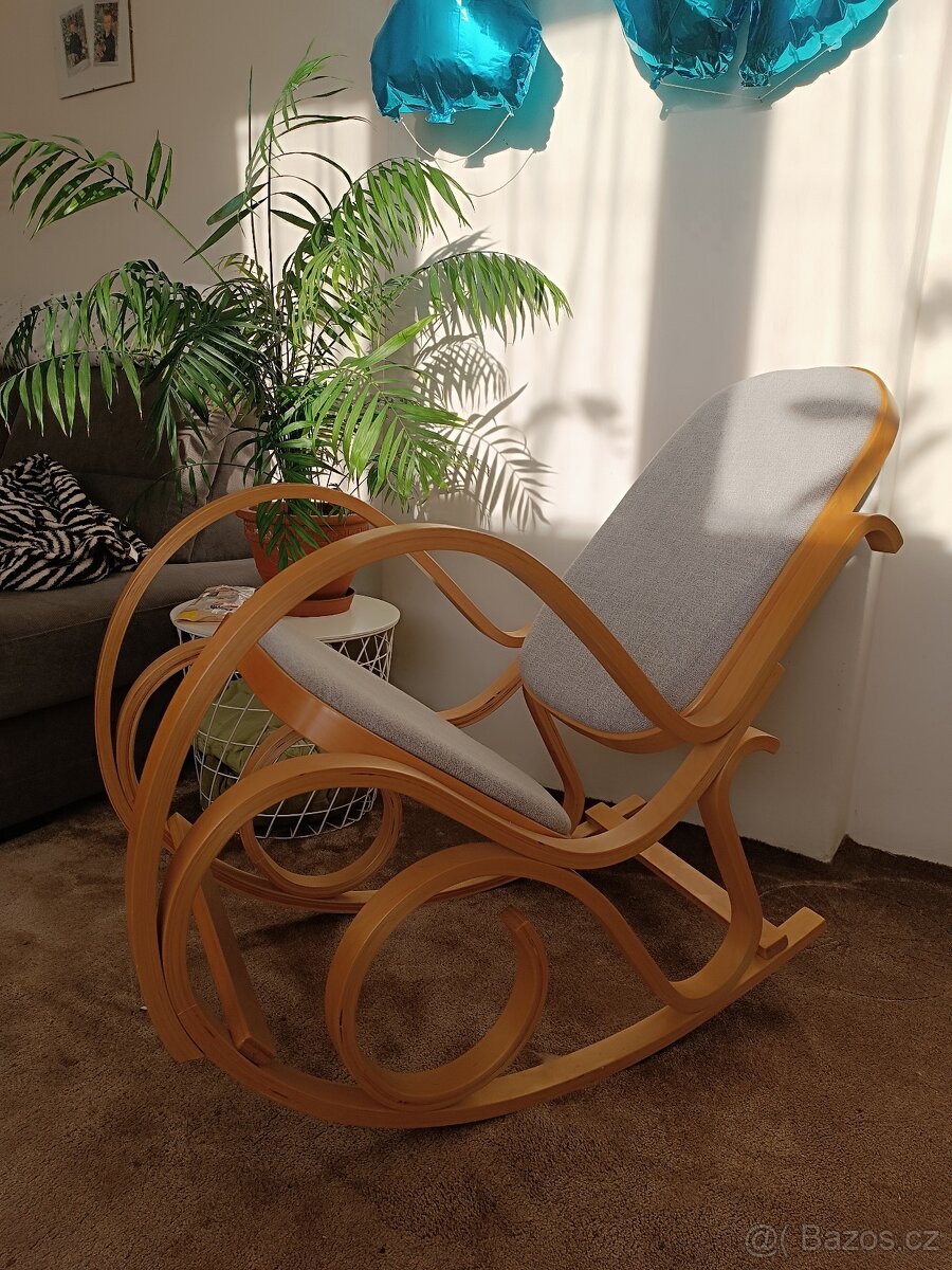 Houpací křeslo