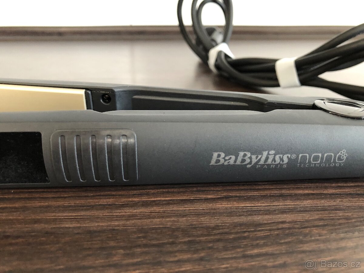 Žehlička na vlasy Babyliss