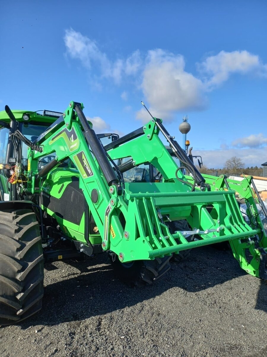 čelní nakladač renomované firmy Hydramet